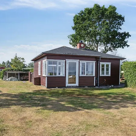 Mirkka - 50m From The Sea By Interhome