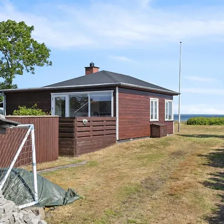 Hébergement de vacances Mirkka - 50m From The Sea By Interhome *