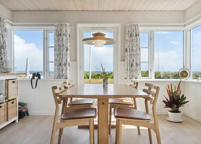 Mirkka - 50m From The Sea By Interhome *